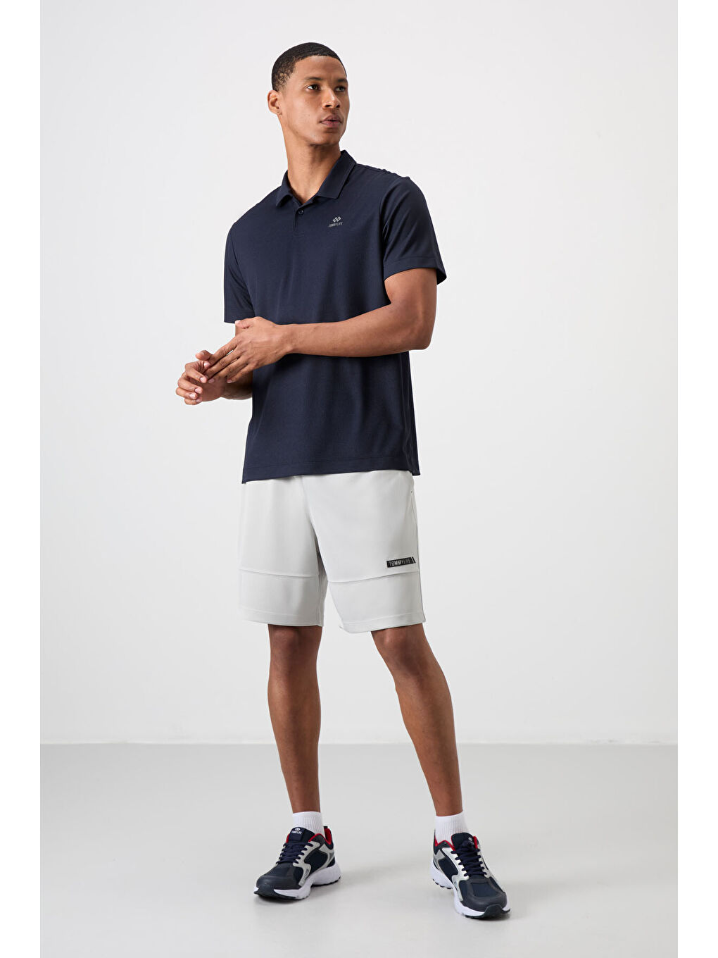 Lacivert Logo Baskılı Standart Kalıp Polo Yaka Aktif Spor Erkek Tişört - 88252-1