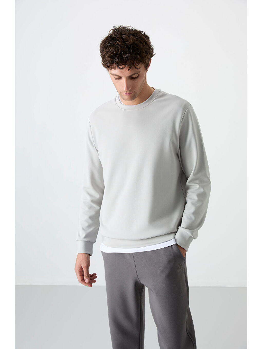 Bej Taş Basic O Yaka Rahat Form Erkek Sweatshirt - 88053-1