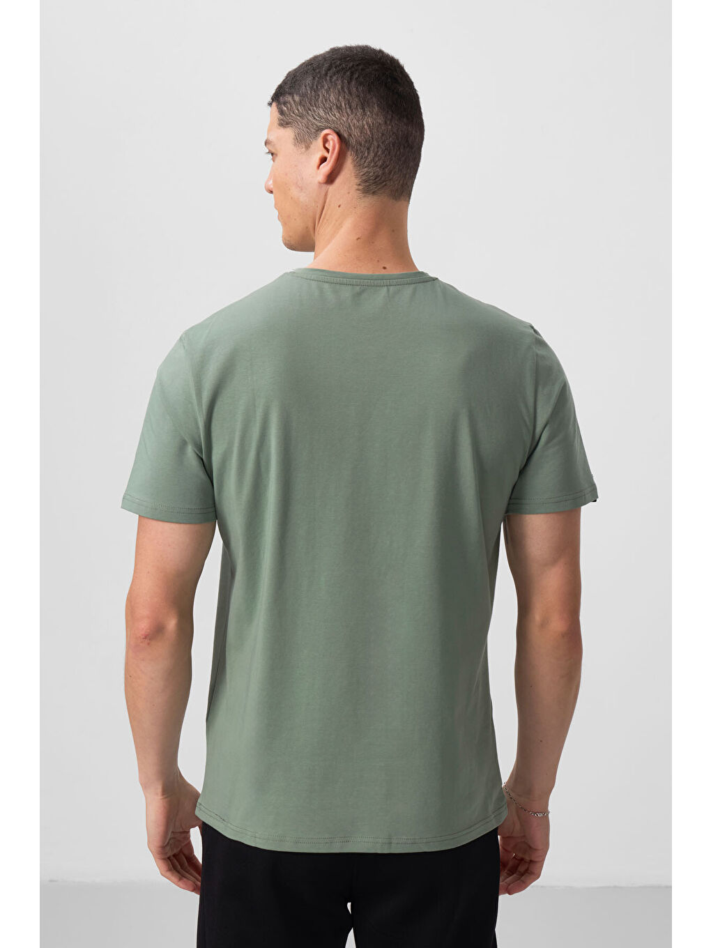 Kahverengi Açık Yeşil Erkek Basic Kısa Kol Standart Kalıp O Yaka Büyük Beden Tişört - 87911-4