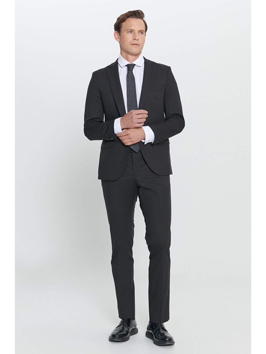 Erkek Siyah Slim Fit Dar Kesim Mono Yaka Takım Elbise-3