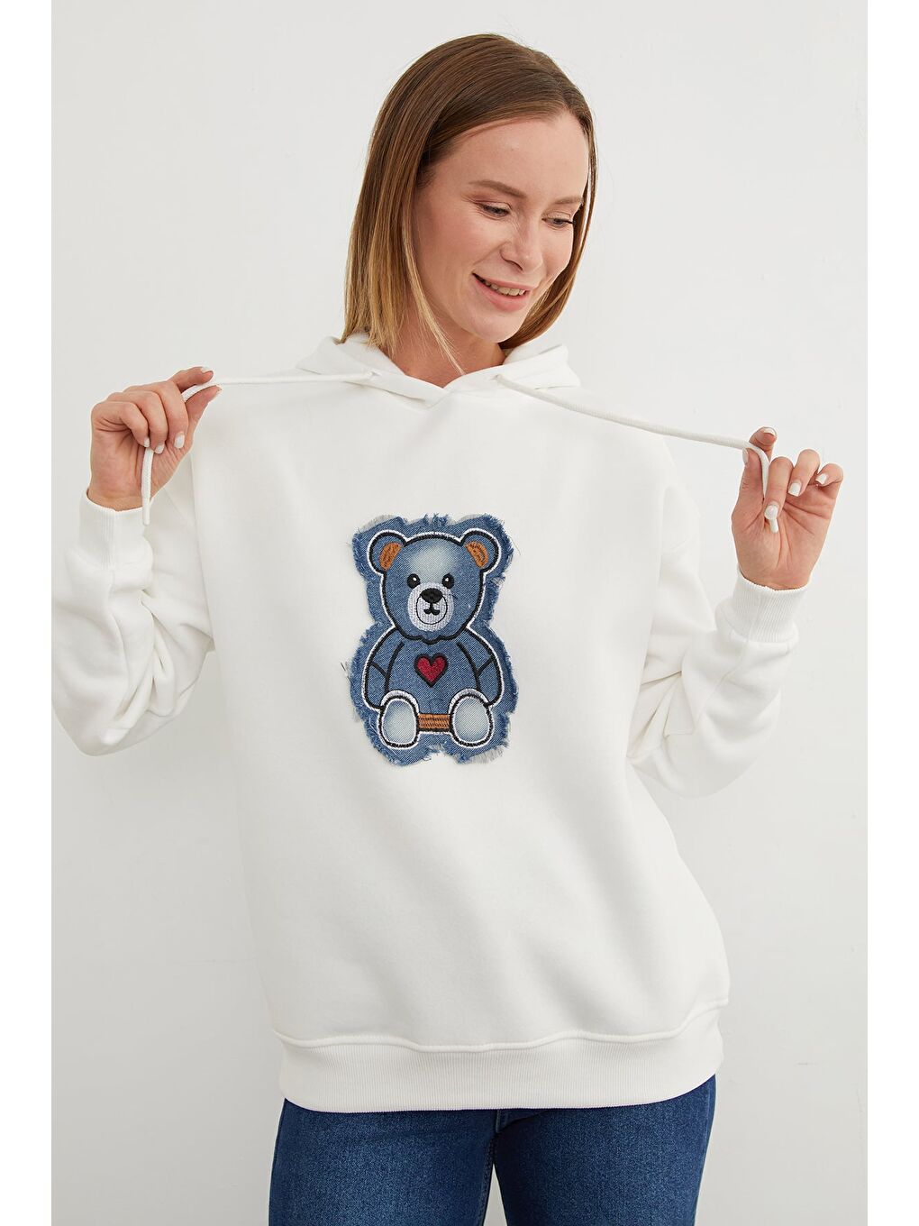 Beyaz 3 İplik Jean Ayıcık Nakışlı Oversize Kapüşonlu Sweatshirt-3