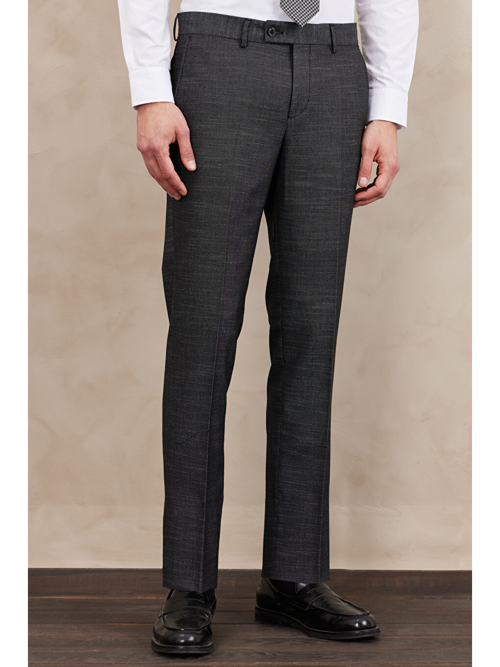 Erkek Siyah-Beyaz Slim Fit Dar Kesim Mono Yaka Desenli Takım Elbise-4