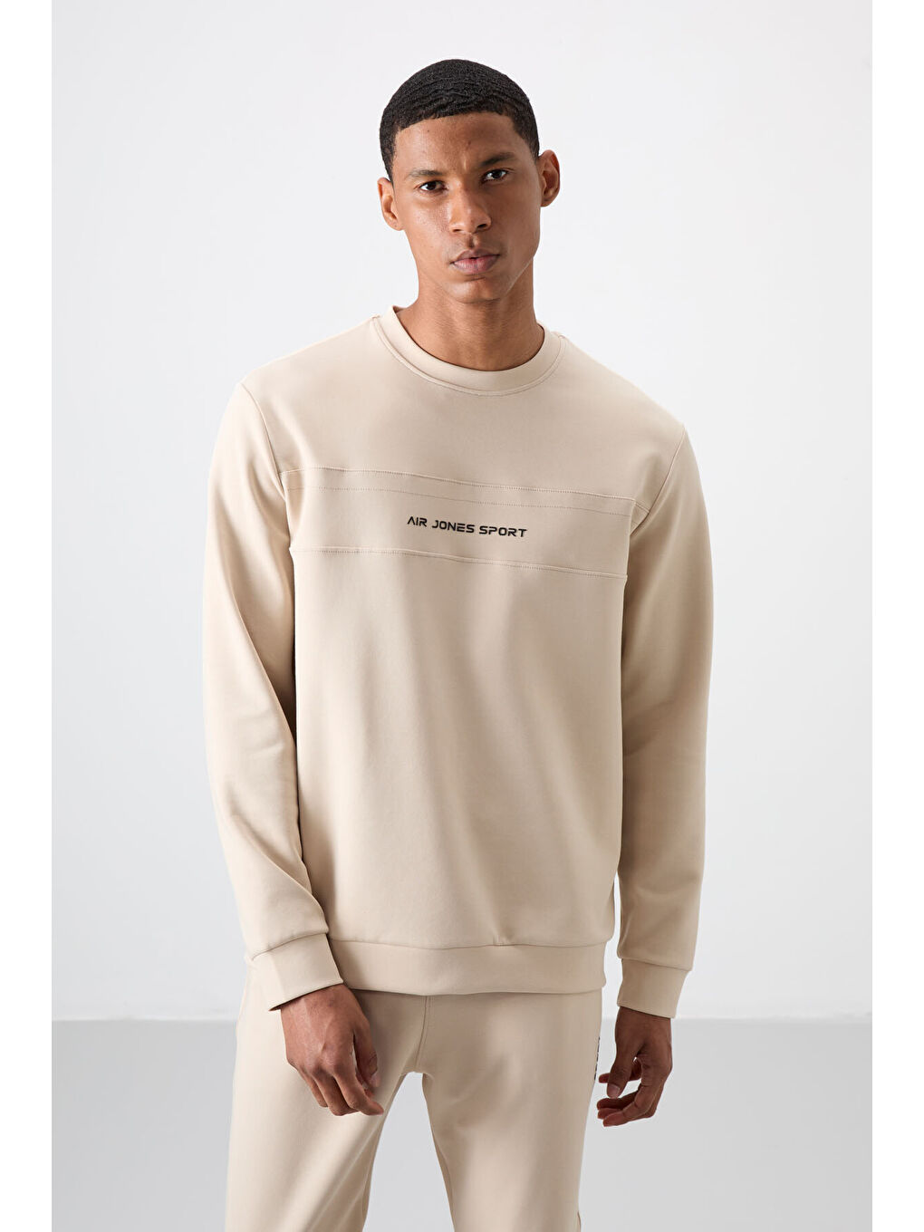 Bej Pamuklu Kalın Yumuşak Dokulu Comfort Fit Baskılı Erkek Eşofman Takım - 85253-4