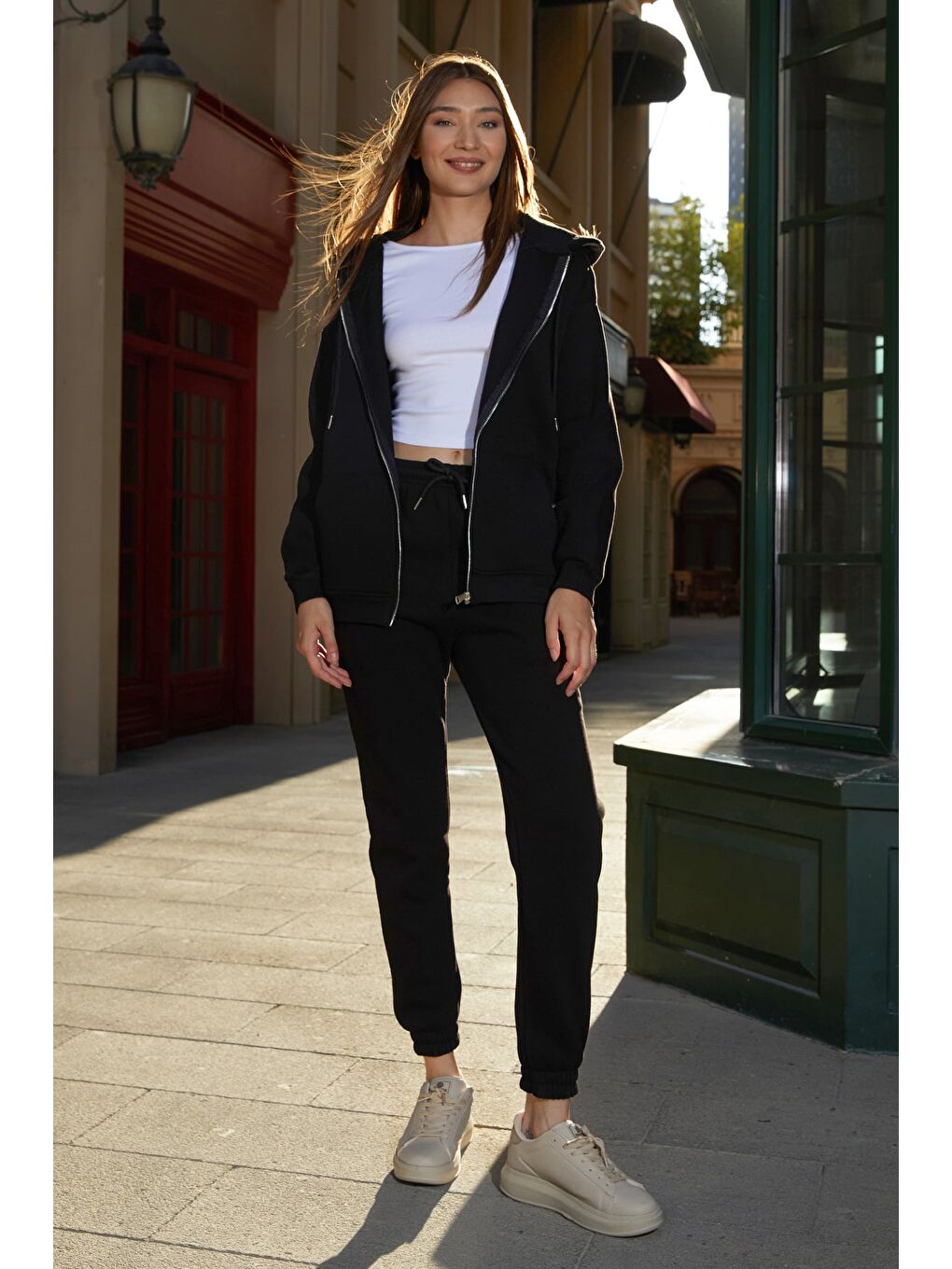 Siyah Basic Fermuarlı Kapüşonlu Oversize Sweatshirt-2