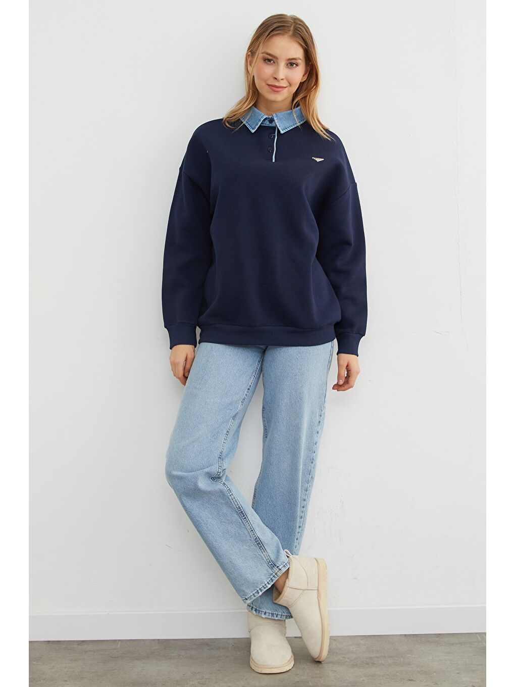 Lacivert 3 İplik Jean Garnili Metal Aksesuarlı Sweatshirt-1