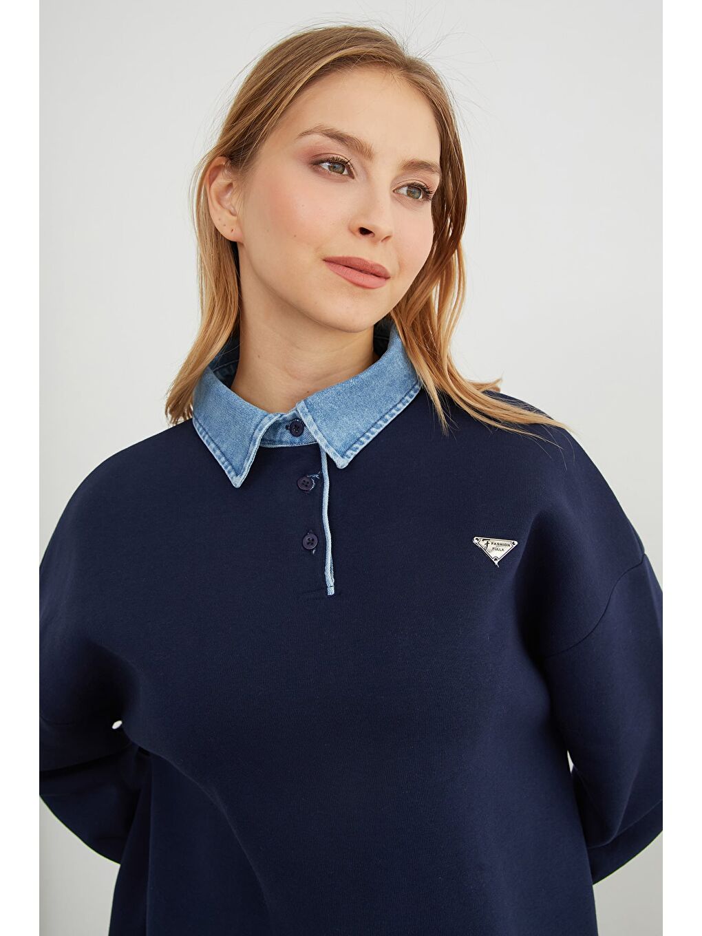 Lacivert 3 İplik Jean Garnili Metal Aksesuarlı Sweatshirt-3