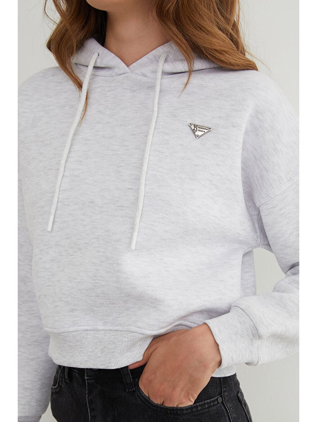 Gri 3 İplik Üçgen Metal Armalı Kapüşonlu Sweatshirt-3