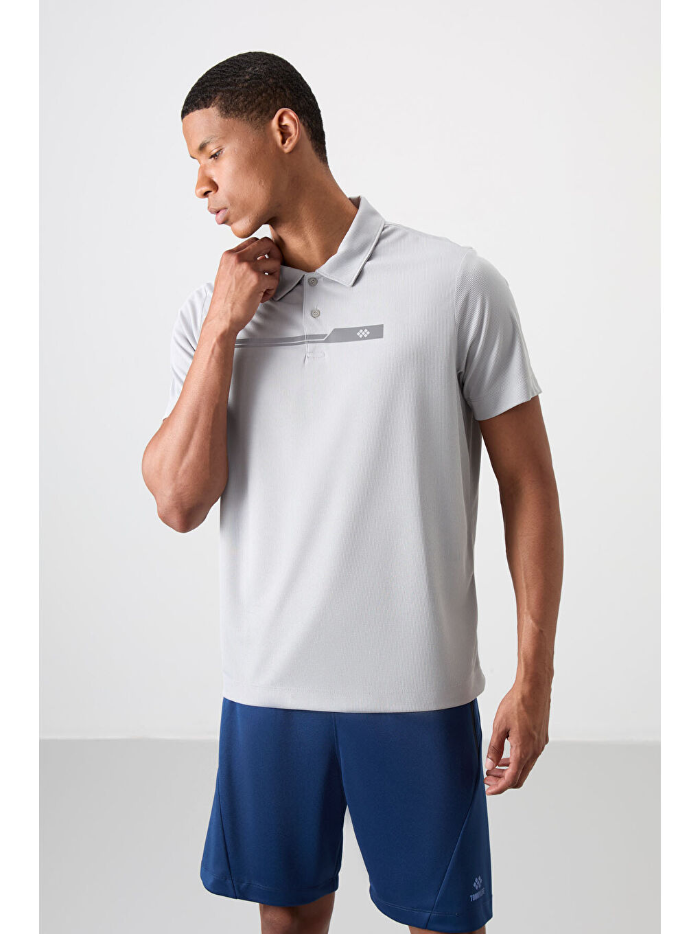 Gri Polyester Nefes Alan Dokulu İnce Esnek Standart Fit Polo Yaka Erkek Performans Tişört - 88393-3