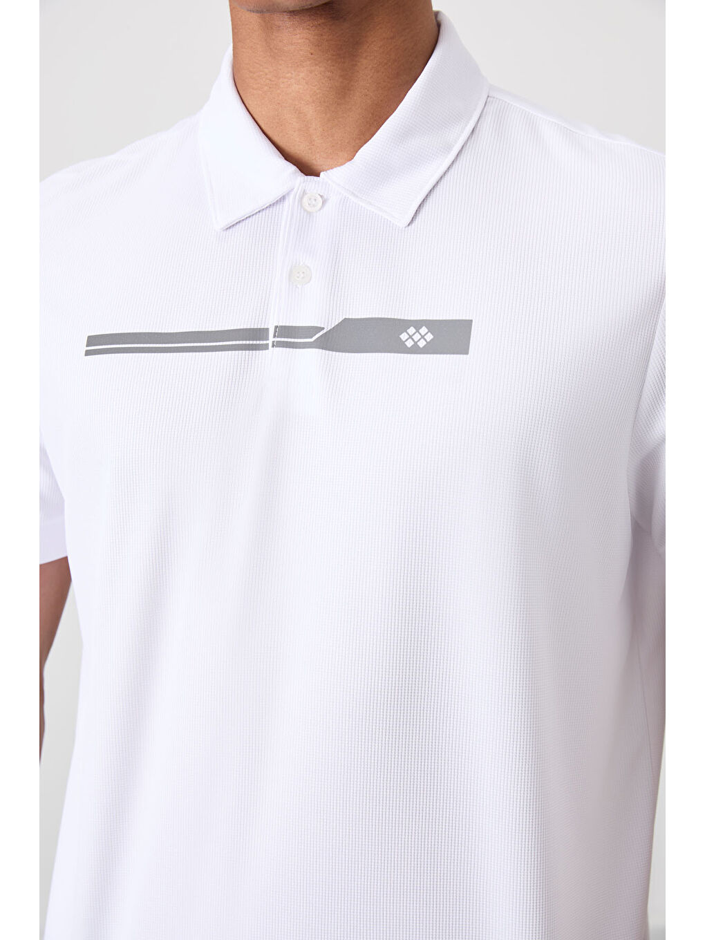 Beyaz Polyester Nefes Alan Dokulu İnce Esnek Standart Fit Polo Yaka Erkek Performans Tişört - 88393-2