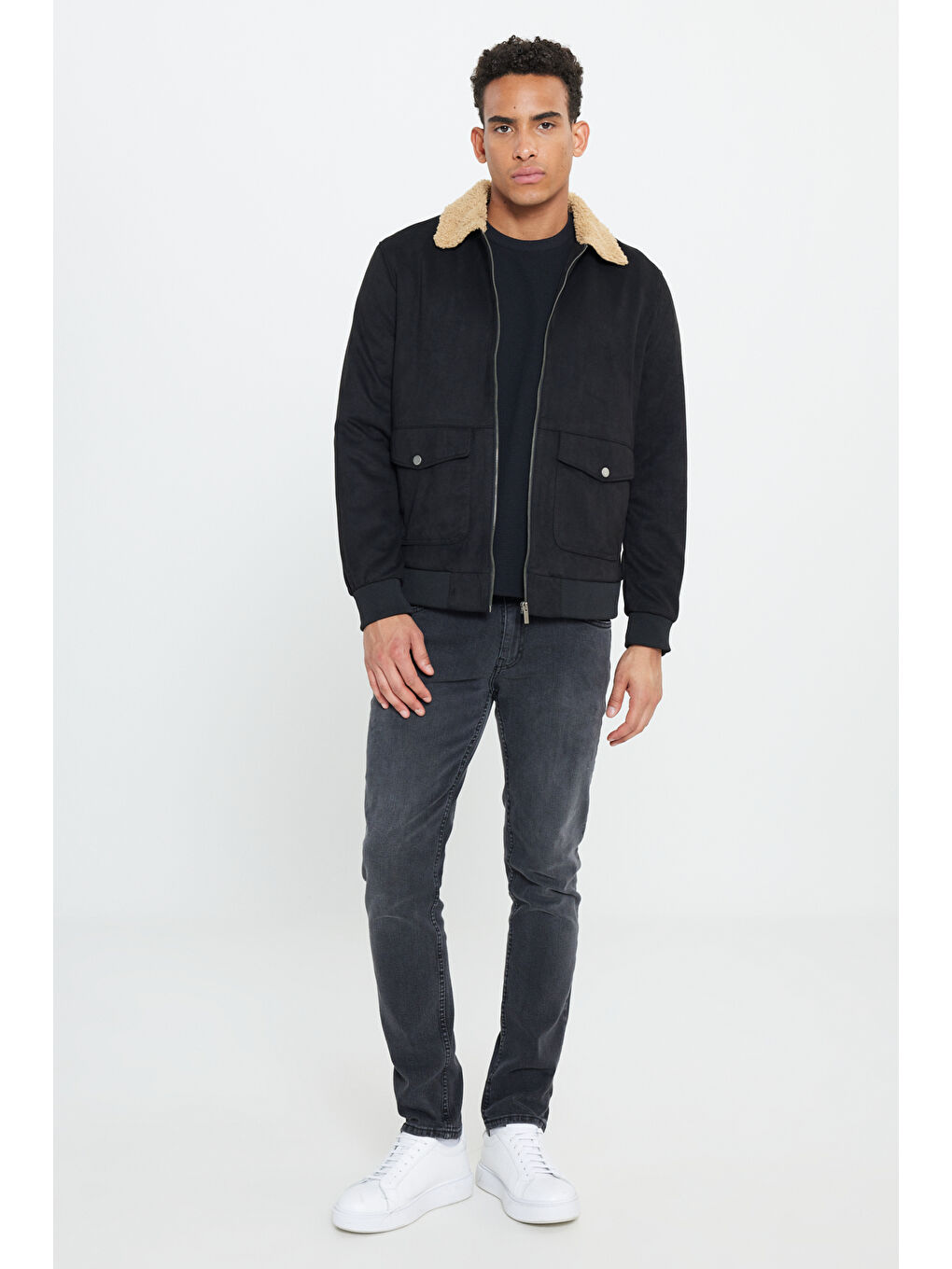 Erkek Siyah Standart Fit Normal Kesim Gömlek Yaka Süet Görünümlü Kürk Yaka Mont-1