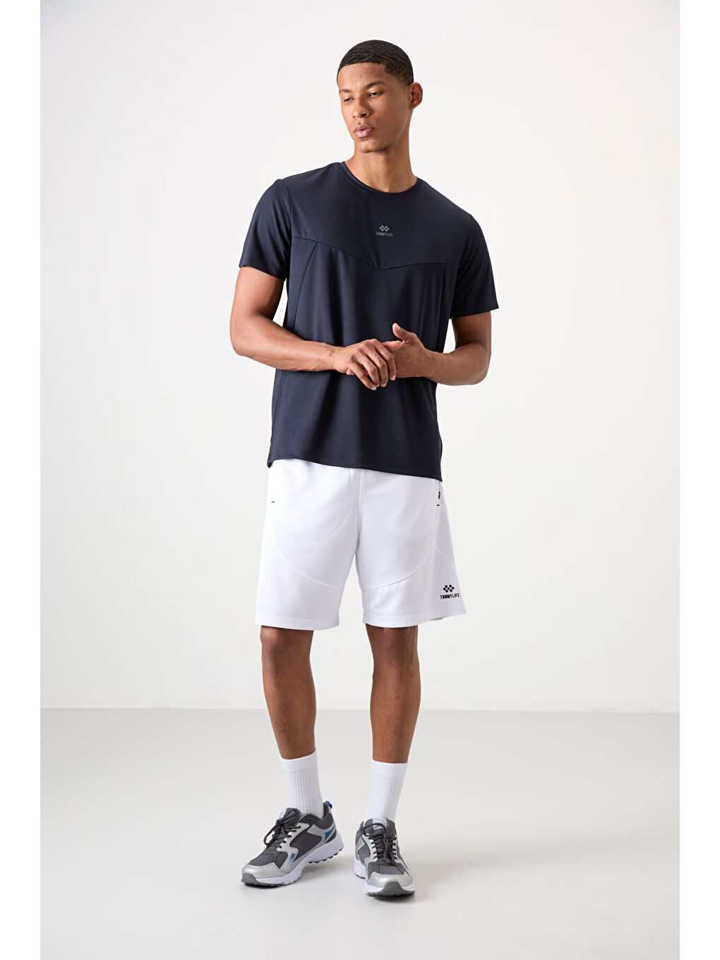 Lacivert Polyester Nefes Alan Dokulu İnce Esnek Standart Fit Erkek Performans Tişört - 88391-3