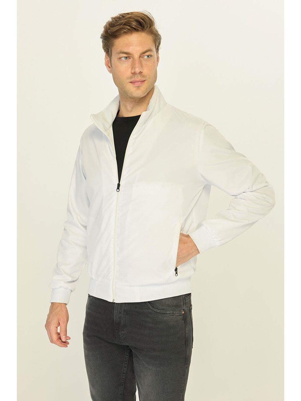 Beyaz Erkek Dik Yaka Spor Mont M-9-1