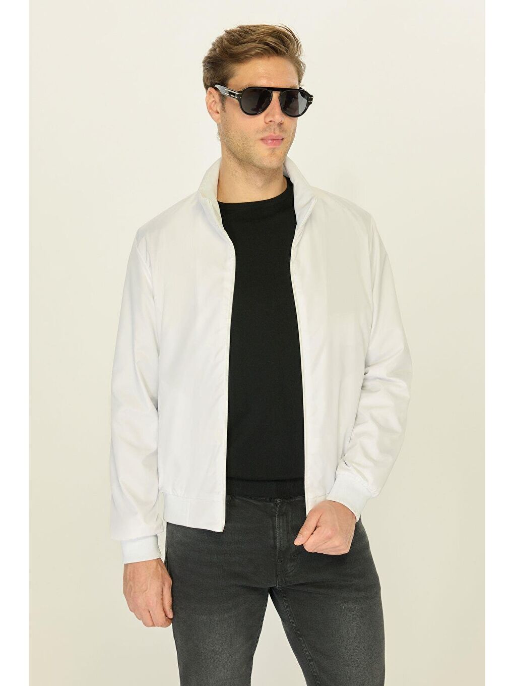 Beyaz Erkek Dik Yaka Spor Mont M-9-1-1