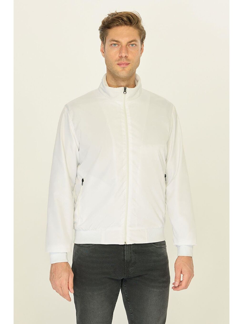 Beyaz Erkek Dik Yaka Spor Mont M-9-1-3