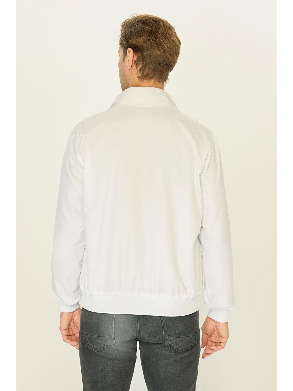 Beyaz Erkek Dik Yaka Spor Mont M-9-1-6