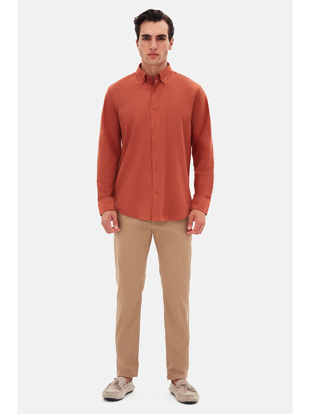 Kahverengi Comfort Kiremit Düğmeli Yaka Rahat Kesim Keten Görünümlü %100 Pamuk Gömlek-2