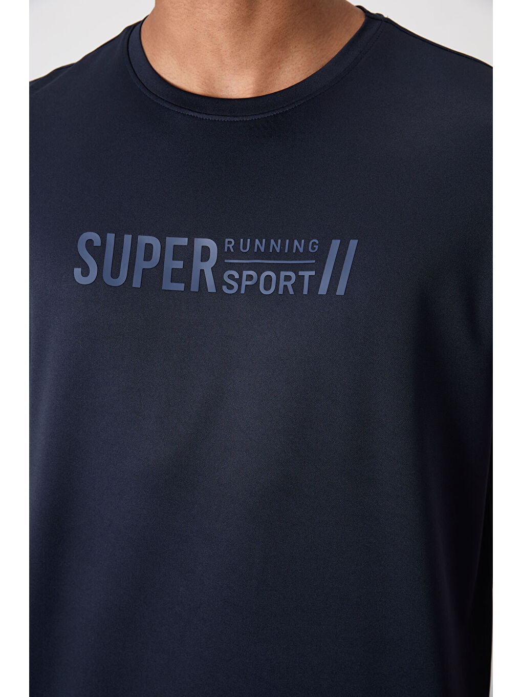 Lacivert Polyester Nefes Alan Dokulu İnce Esnek Standart Fit Erkek Performans Tişört - 88385-2