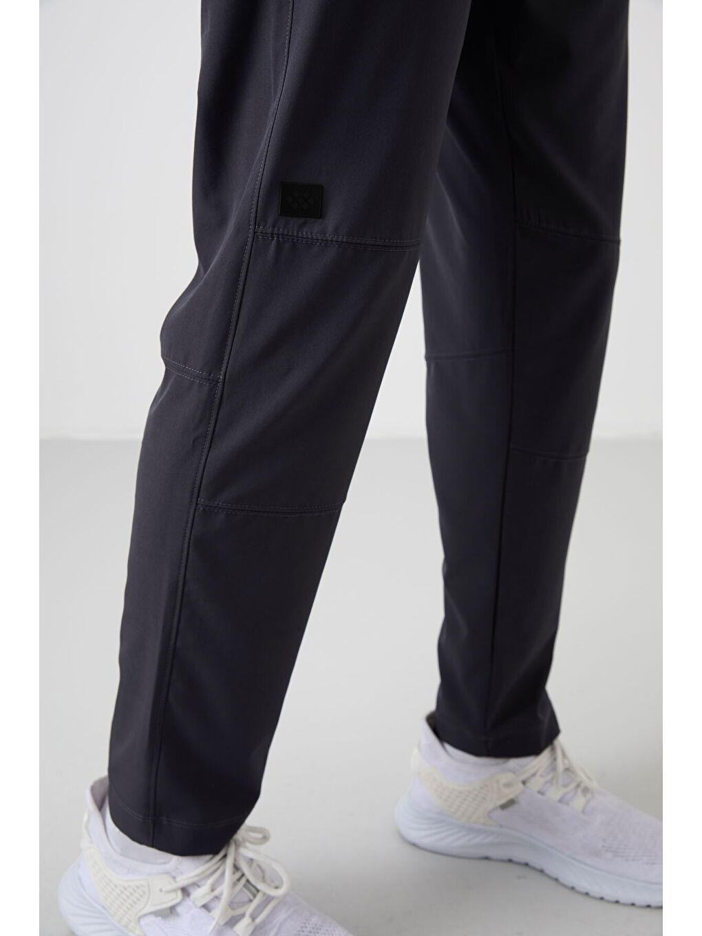 Antrasit Polyester İnce Yumuşak Comfort Fit Erkek Eşofman Alt - 82120-4