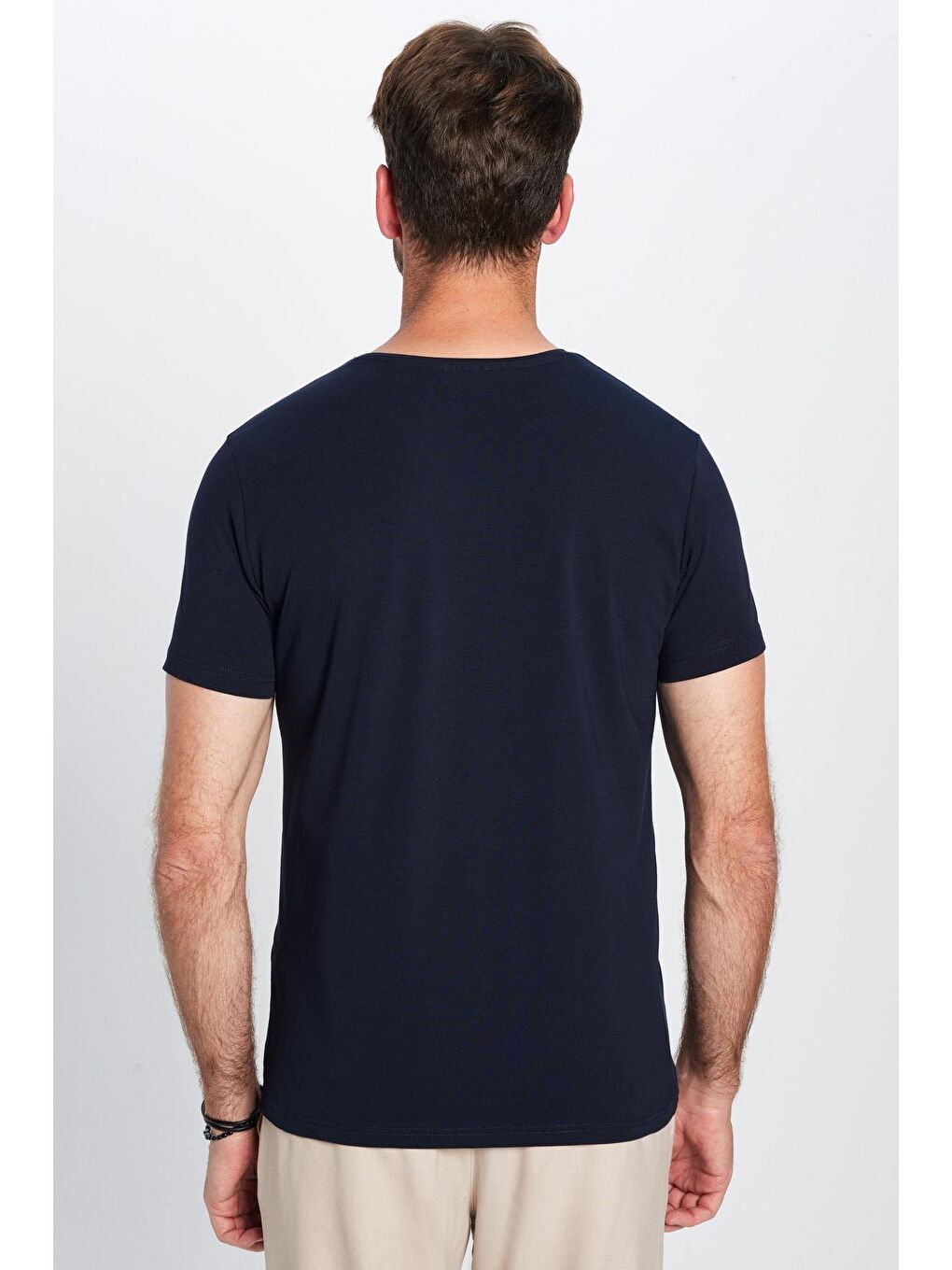 Erkek Slim Fit Dar Kesim Pamuklu Yumuşak Dokulu Esnek Kumaş Düz Basic Lacivert Bisiklet Yaka Tişört-4