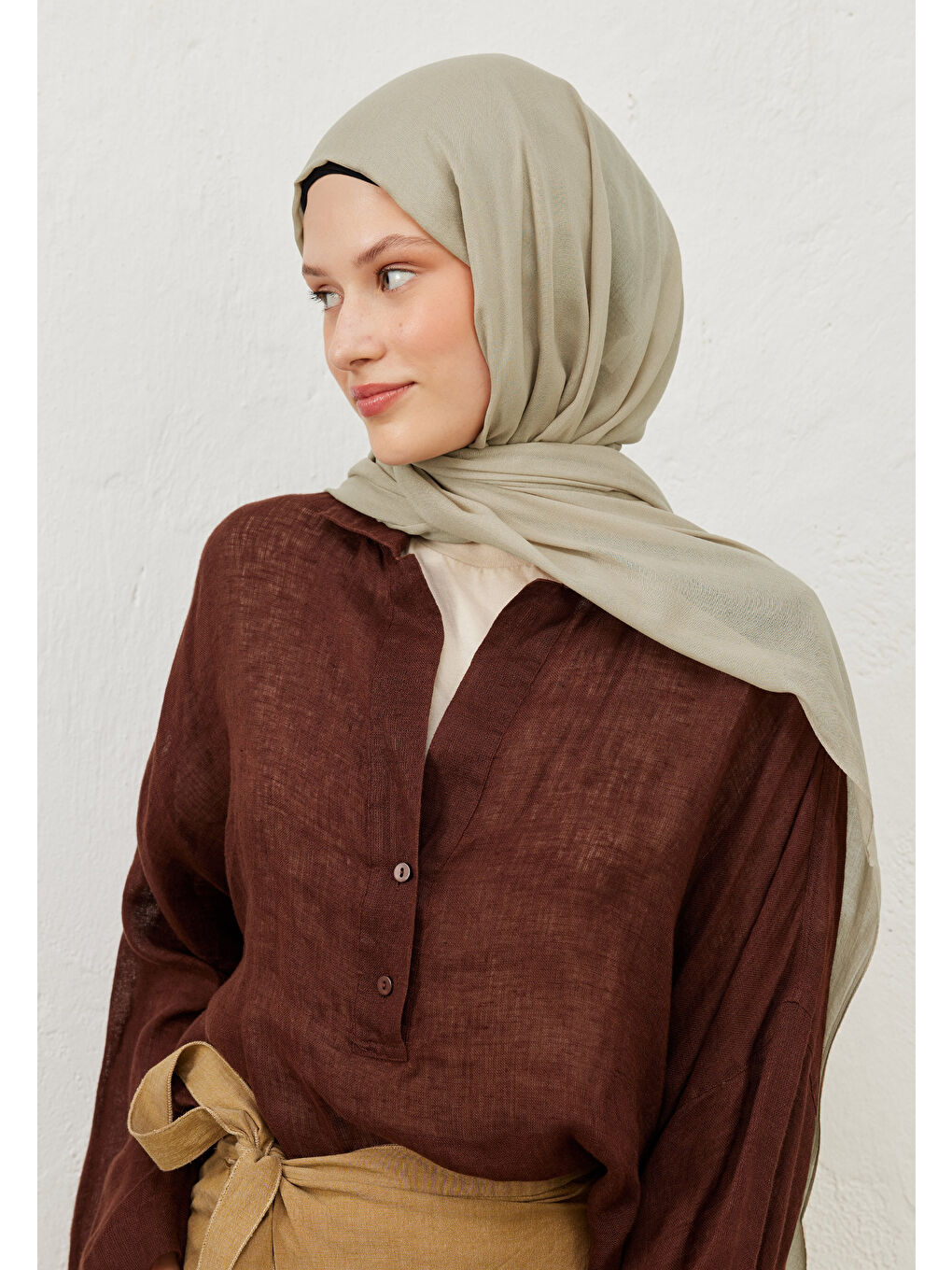 Rami Viskon Şal Koyu Bej-1