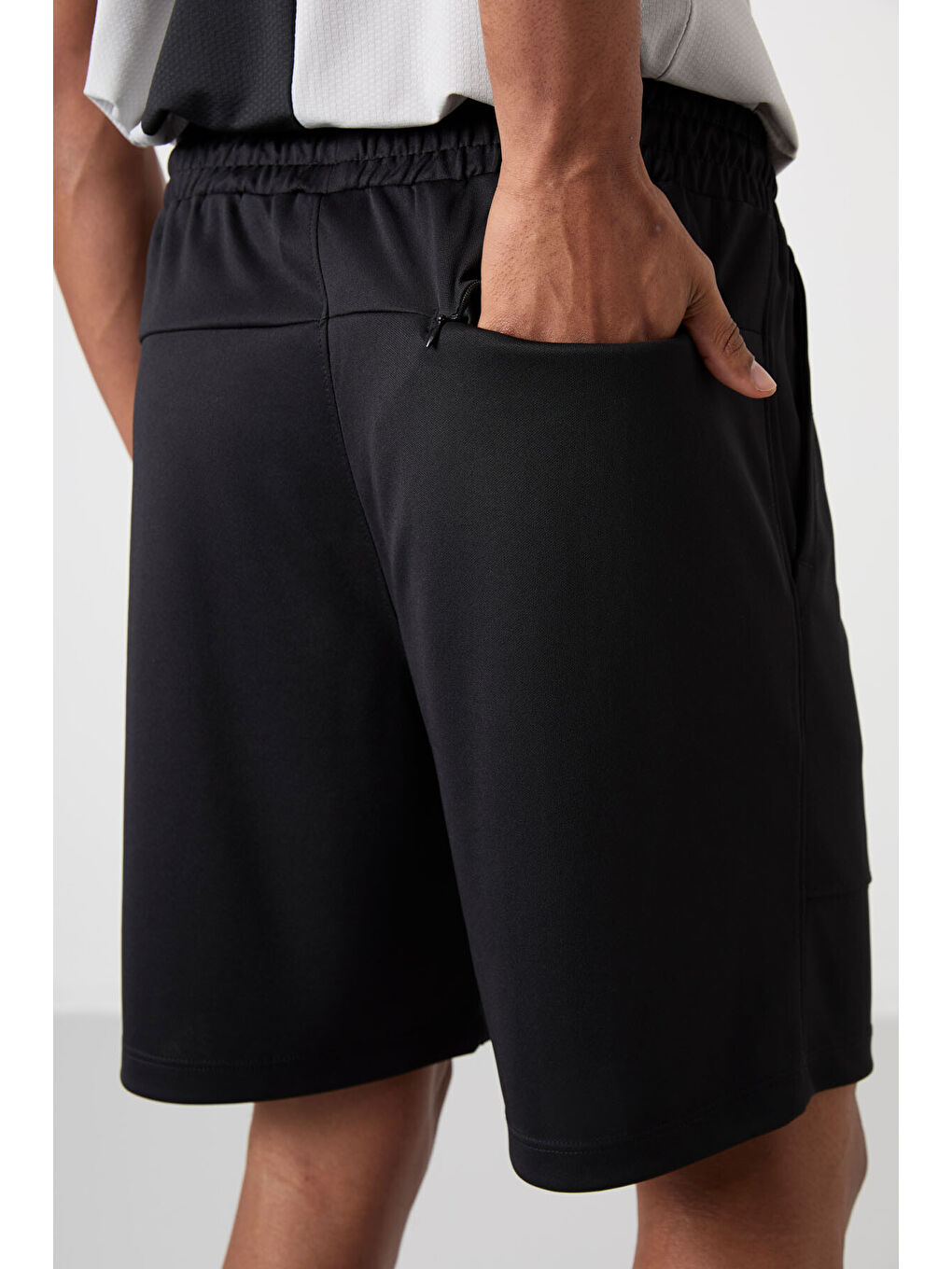 Siyah Polyester Kalın Yumuşak Comfort Fit Erkek Şort - 81272-4