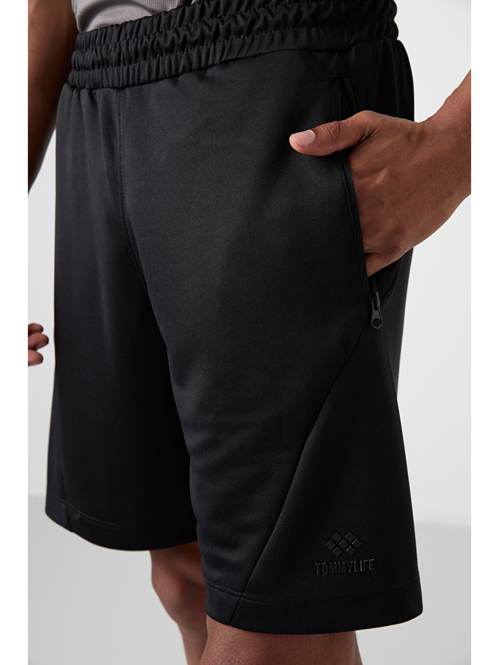 Siyah Polyester Kalın Yumuşak Comfort Fit Erkek Şort - 81273-2