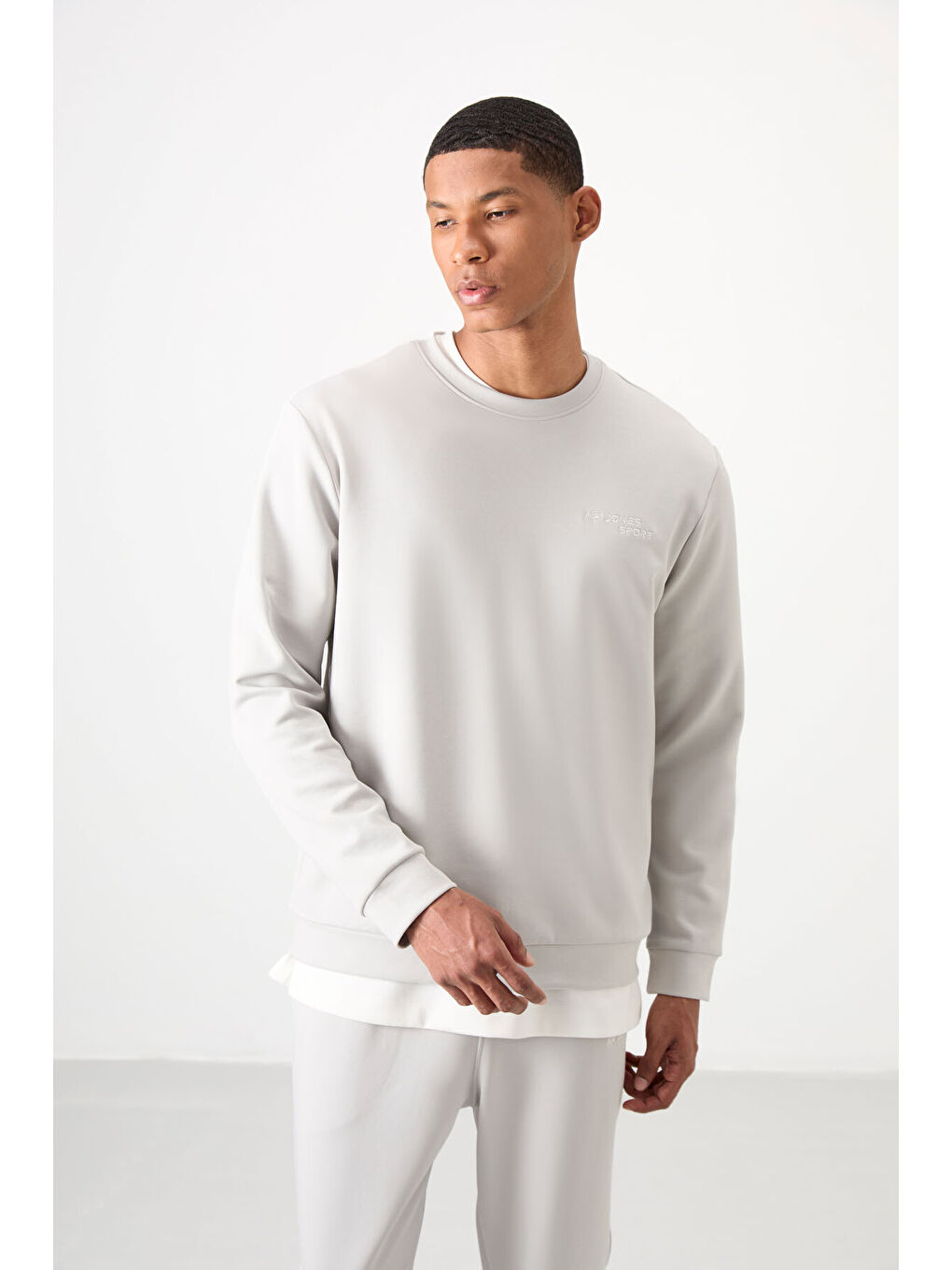 Bej Pamuklu Kalın Yumuşak Dokulu Comfort Fit Nakışlı Erkek Eşofman Takım - 85254-2