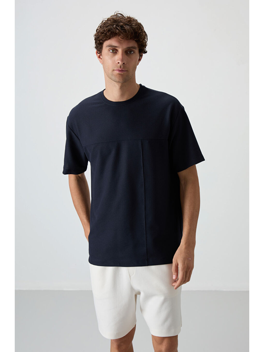 Lacivert Waffle İnterlok Yüzeyi Dokulu  Fit Basic Erkek Tişört - 88380