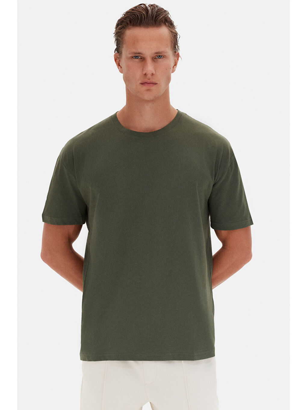 Oversize Haki Bisiklet Yaka %100 Pamuk Tişört-2