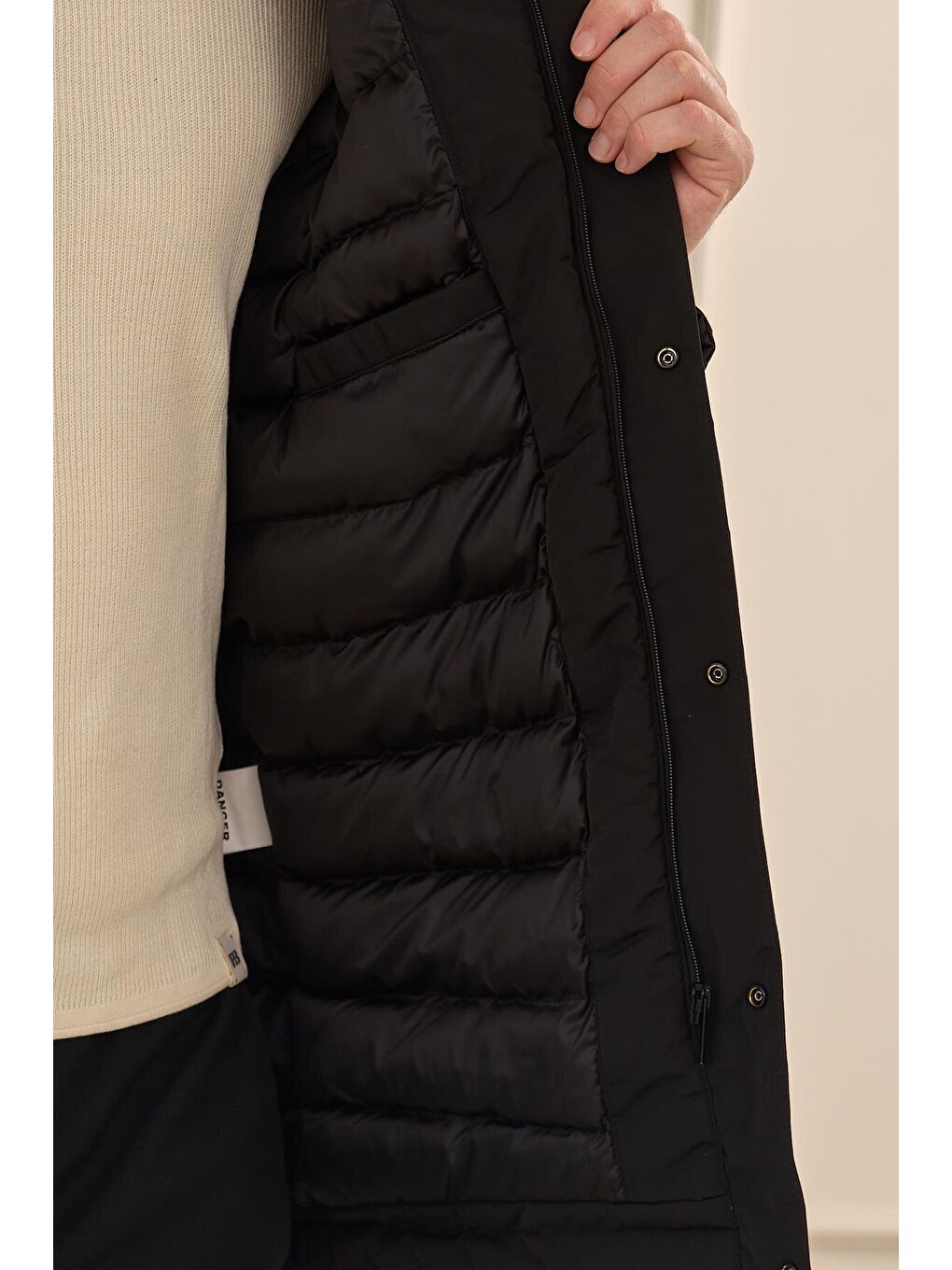 Erkek Kapüşonlu Su Geçirmez Mont Kaban Siyah-2