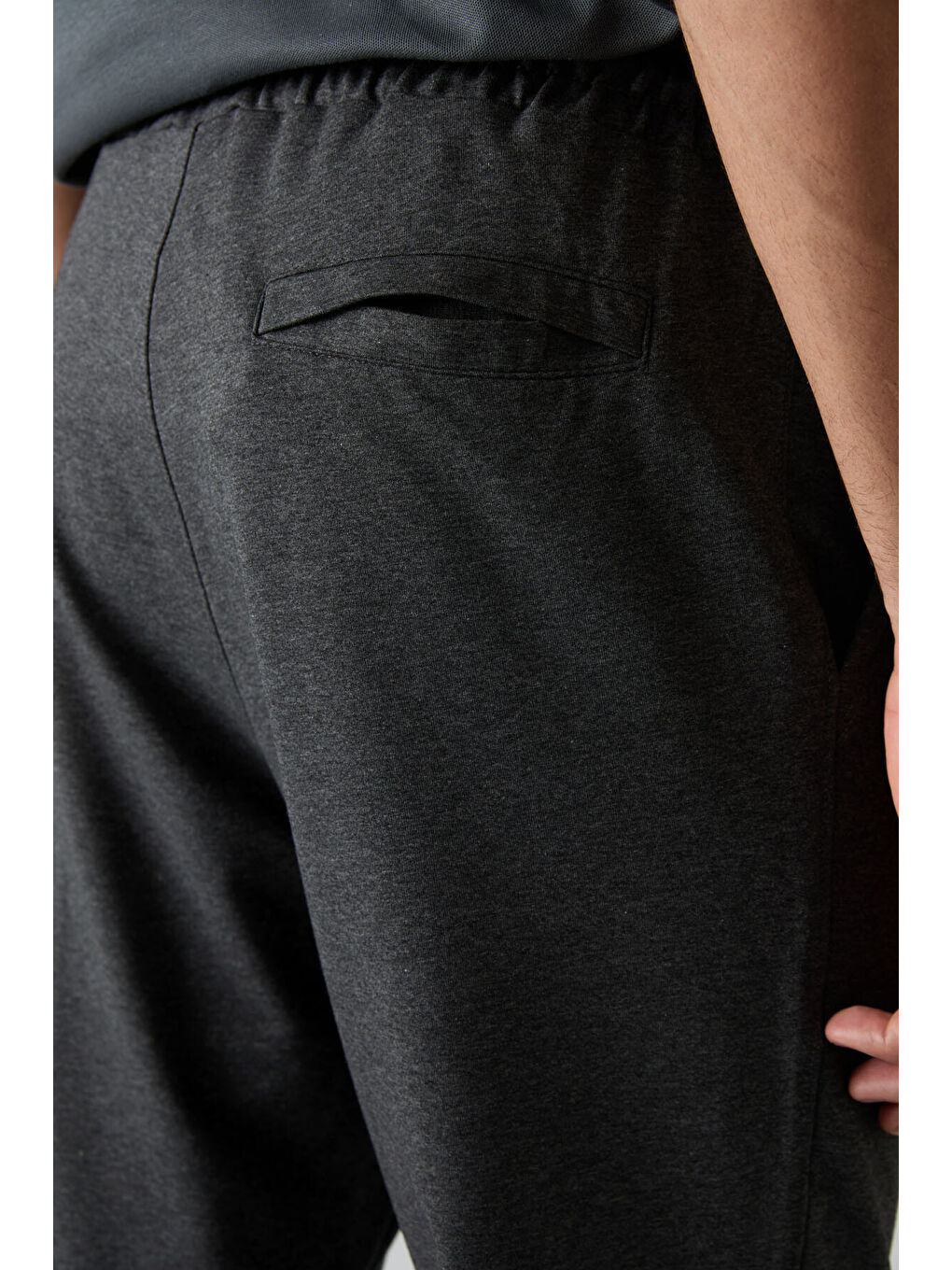 Antrasit Antrasıt Melanj Pamuklu Yumuşak Dokulu Comfort Fit Nakışlı  Jogger - 82123-8