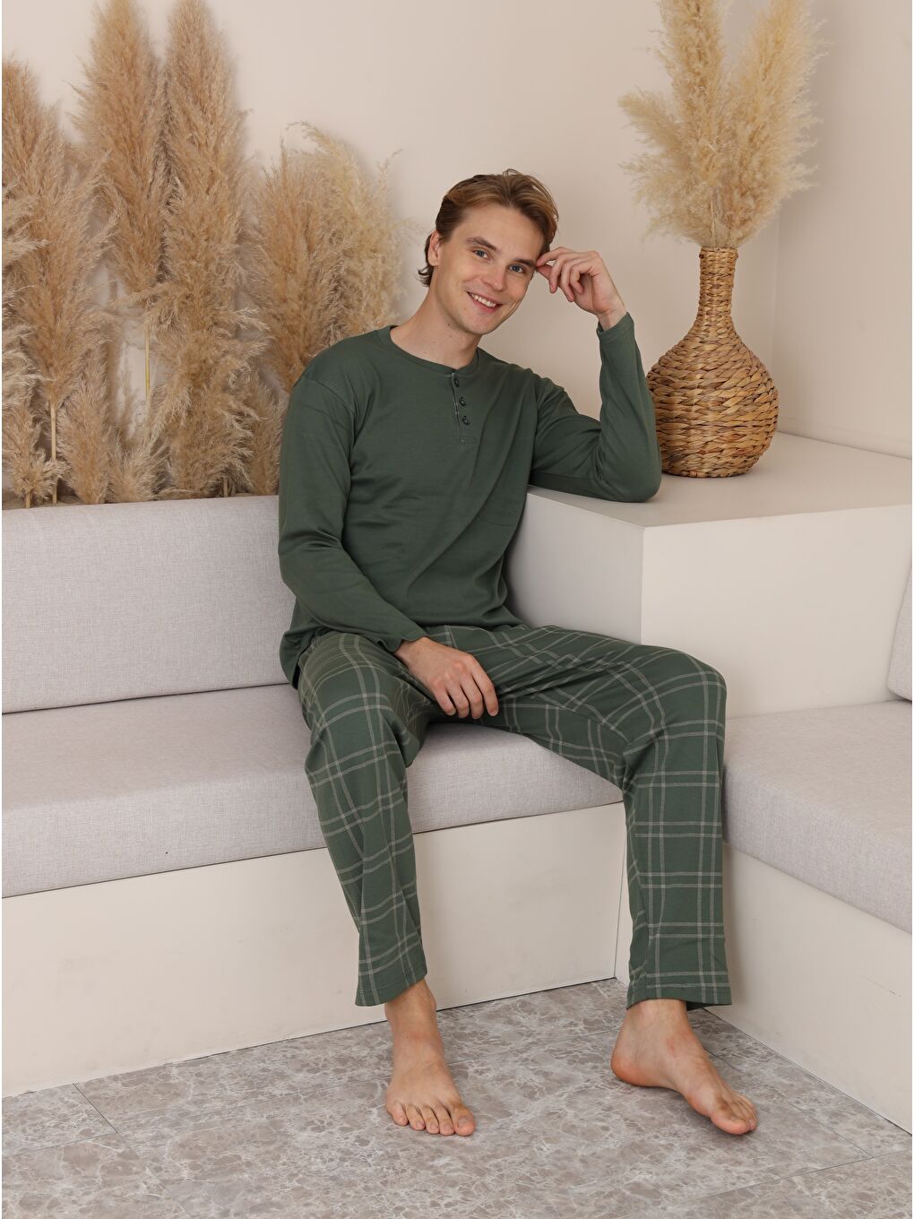 Yeşil Erkek %100 Doğal Pamuk Ekoseli Düğmeli Uzun Kol Kaliteli Pijama Takımı-1