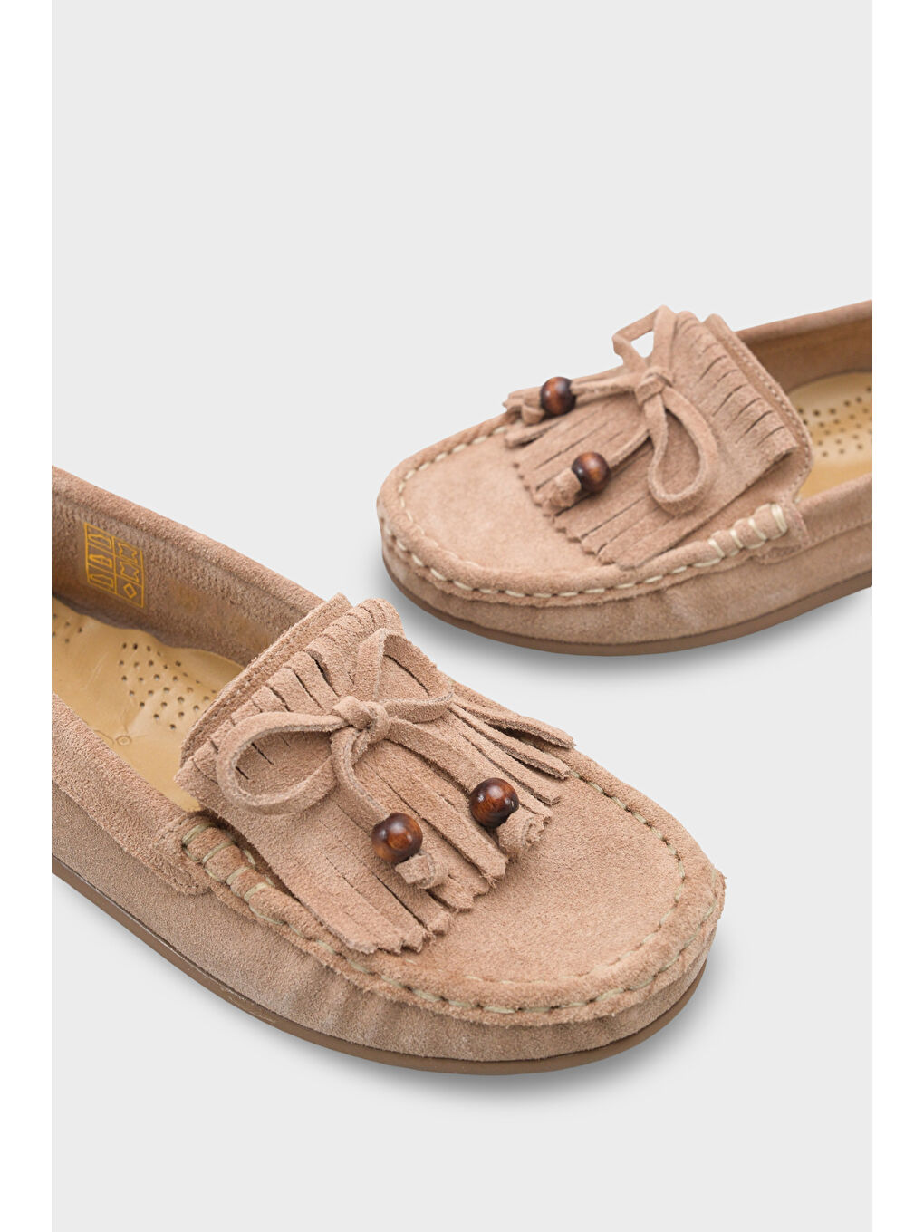 Bej Almire Hakiki Deri Süet Boncuklu Püsküllü Konfor Kadın Loafer Ayakkabı-2