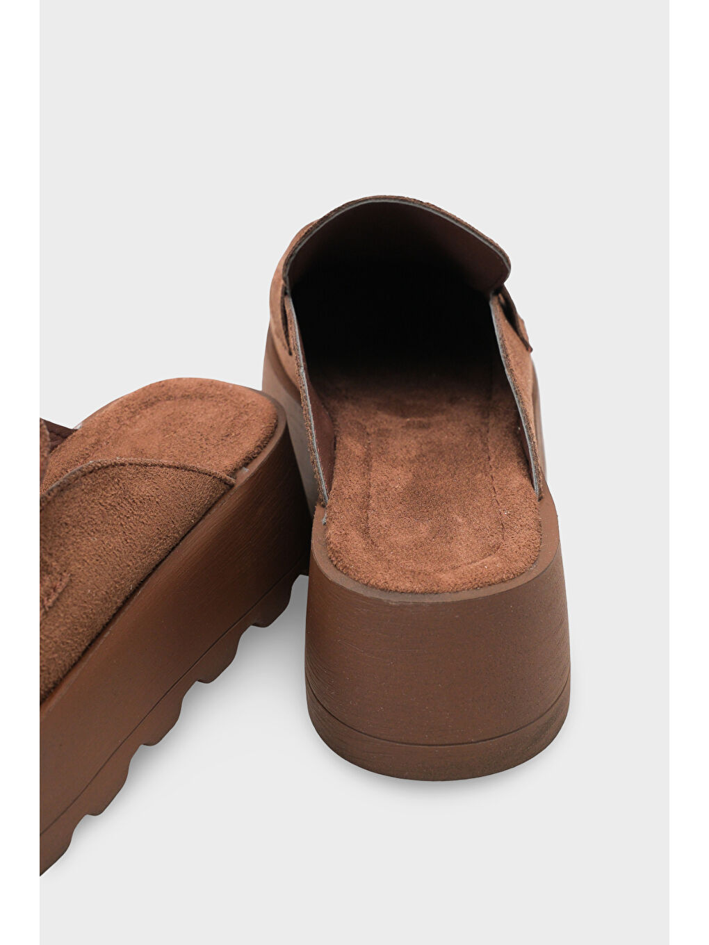 Kahverengi Karrie Süet Görünümlü Kadın Sabo-3