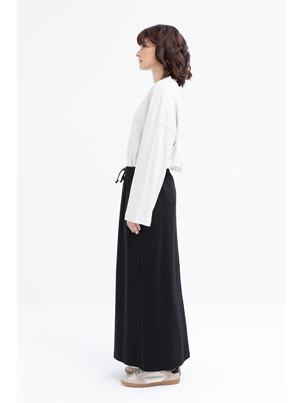 Siyah Pamuklu İki Cepli Etek-1