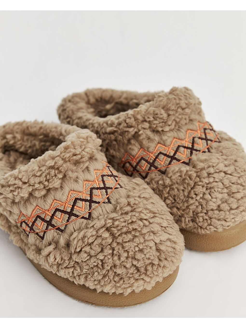 Kahverengi Kadın Nakışlı Ev Terliği - DARREL-5