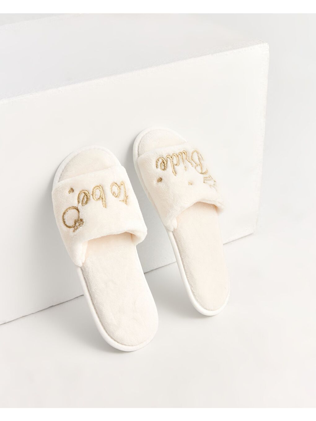 Beyaz Kadın Gelin Terliği - BRIDE TO BE-3