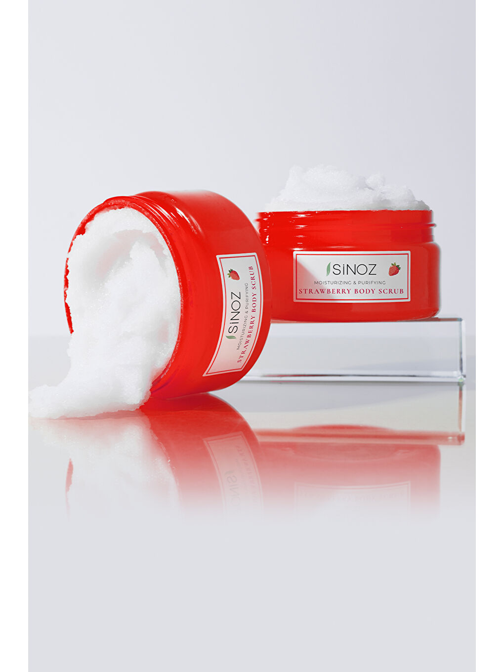 Body Scrub Besleyici Arındırıcı Nemlendirici Çilekli Vücut Peelingi 300 gr-4