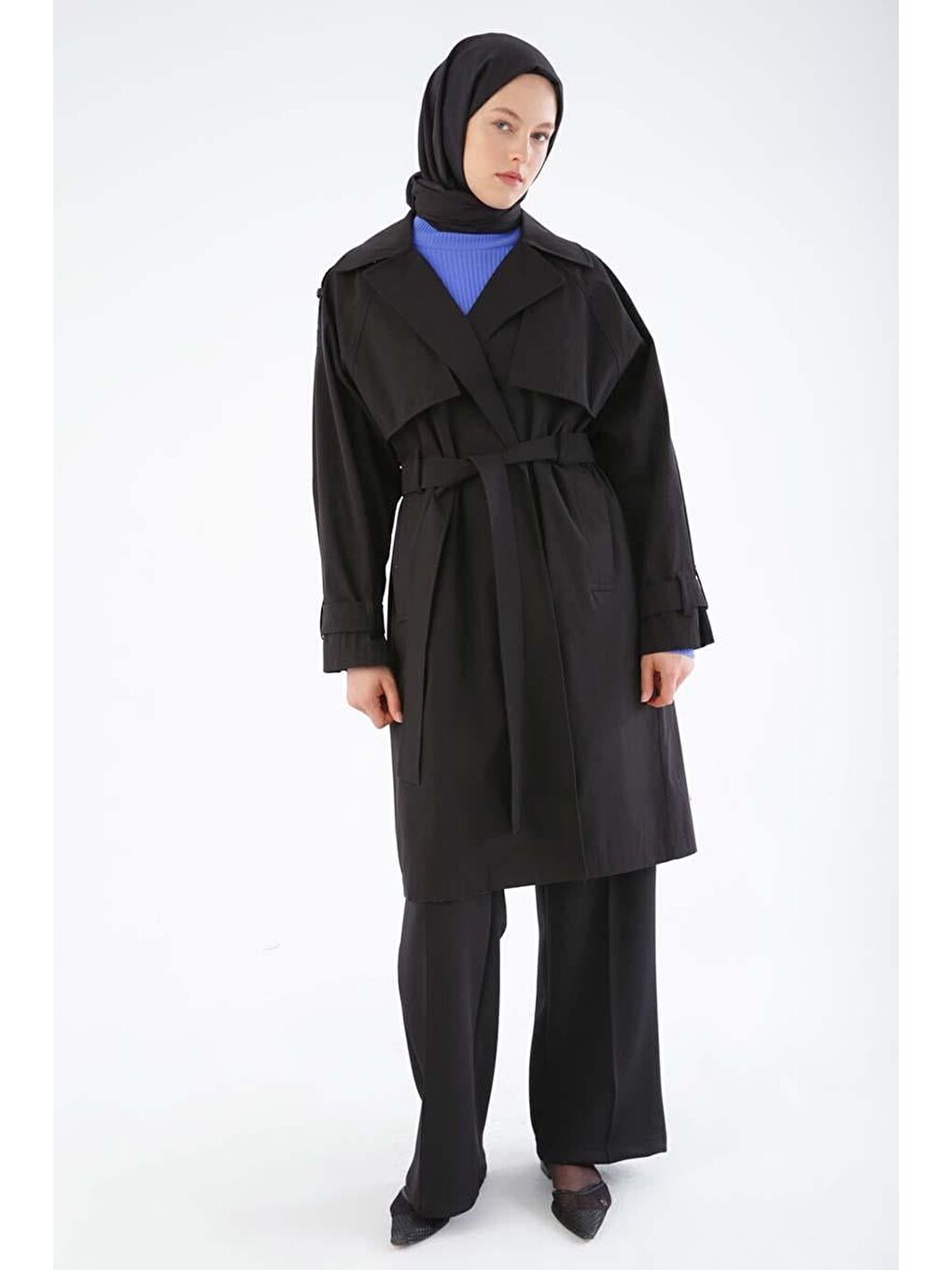 Siyah Kemerli Çıtçıtlı Oversize Trençkot-1