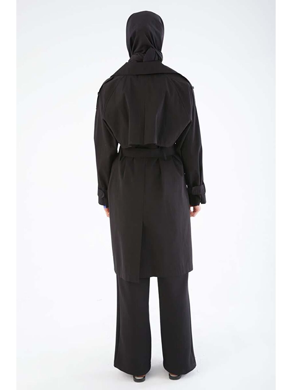 Siyah Kemerli Çıtçıtlı Oversize Trençkot-3