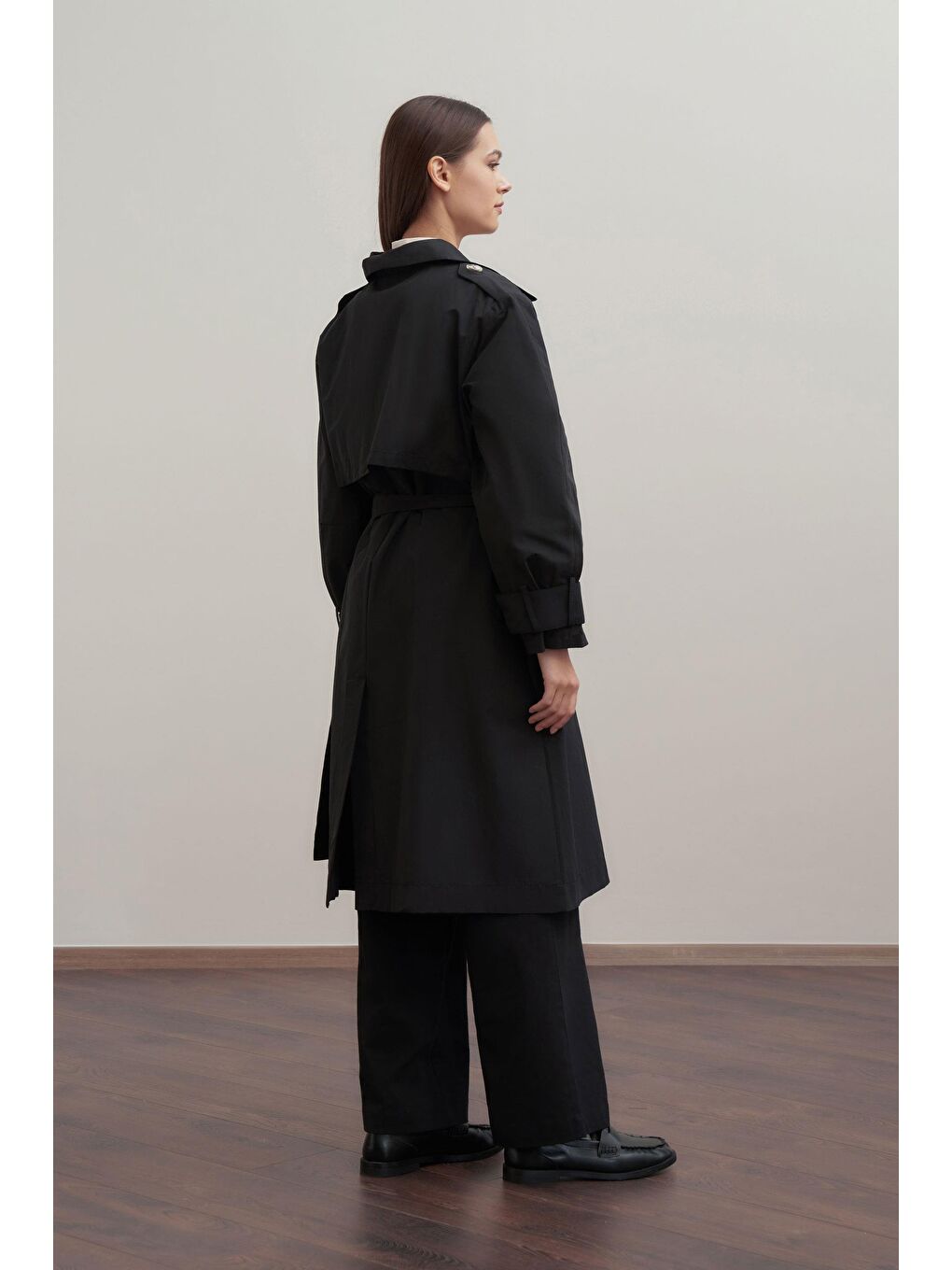 Siyah-Kemerli Cepli Rüzgarlıklı Trençkot-3