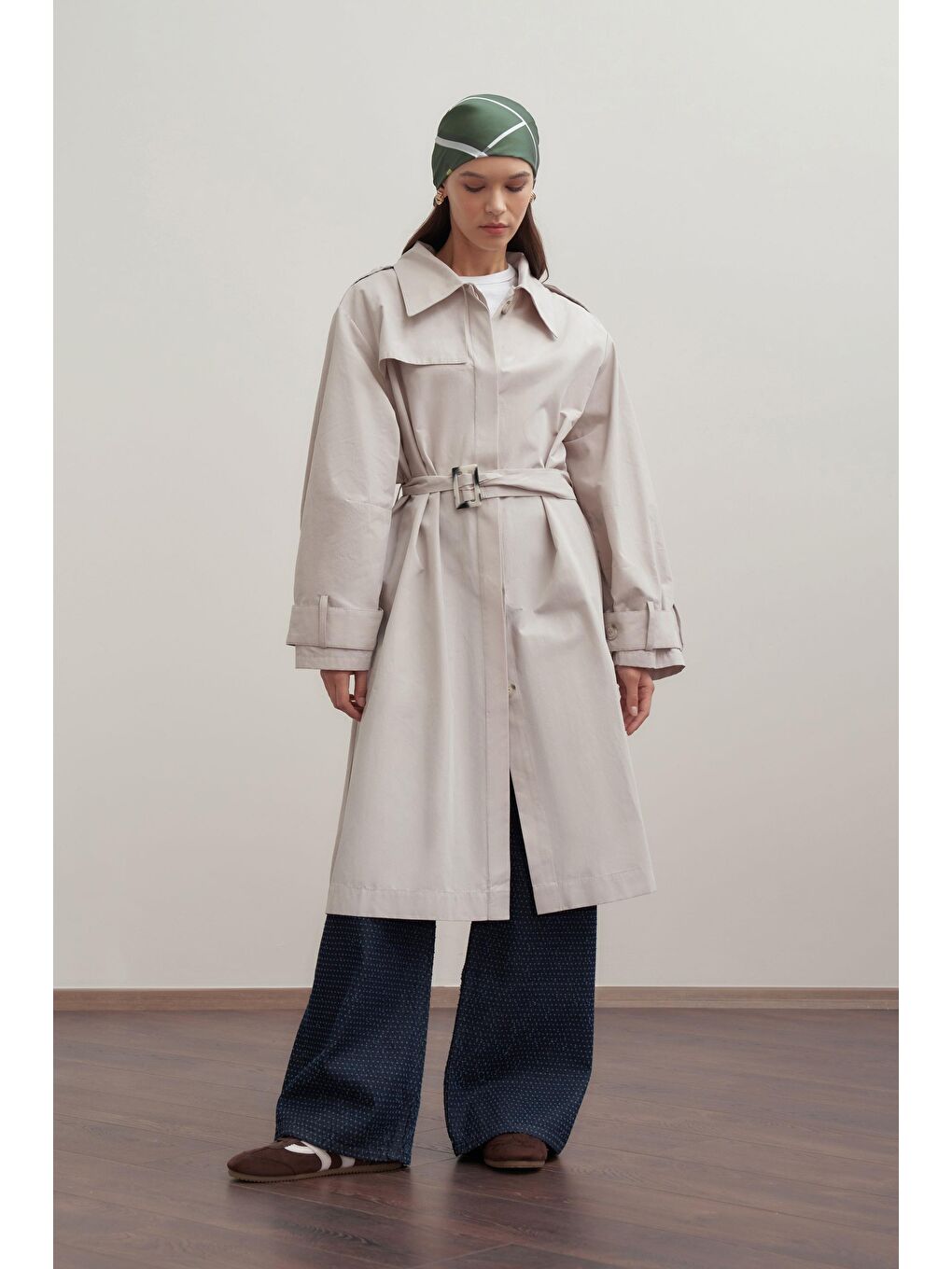 Bej Taş-Kemerli Cepli Rüzgarlıklı Trençkot-1
