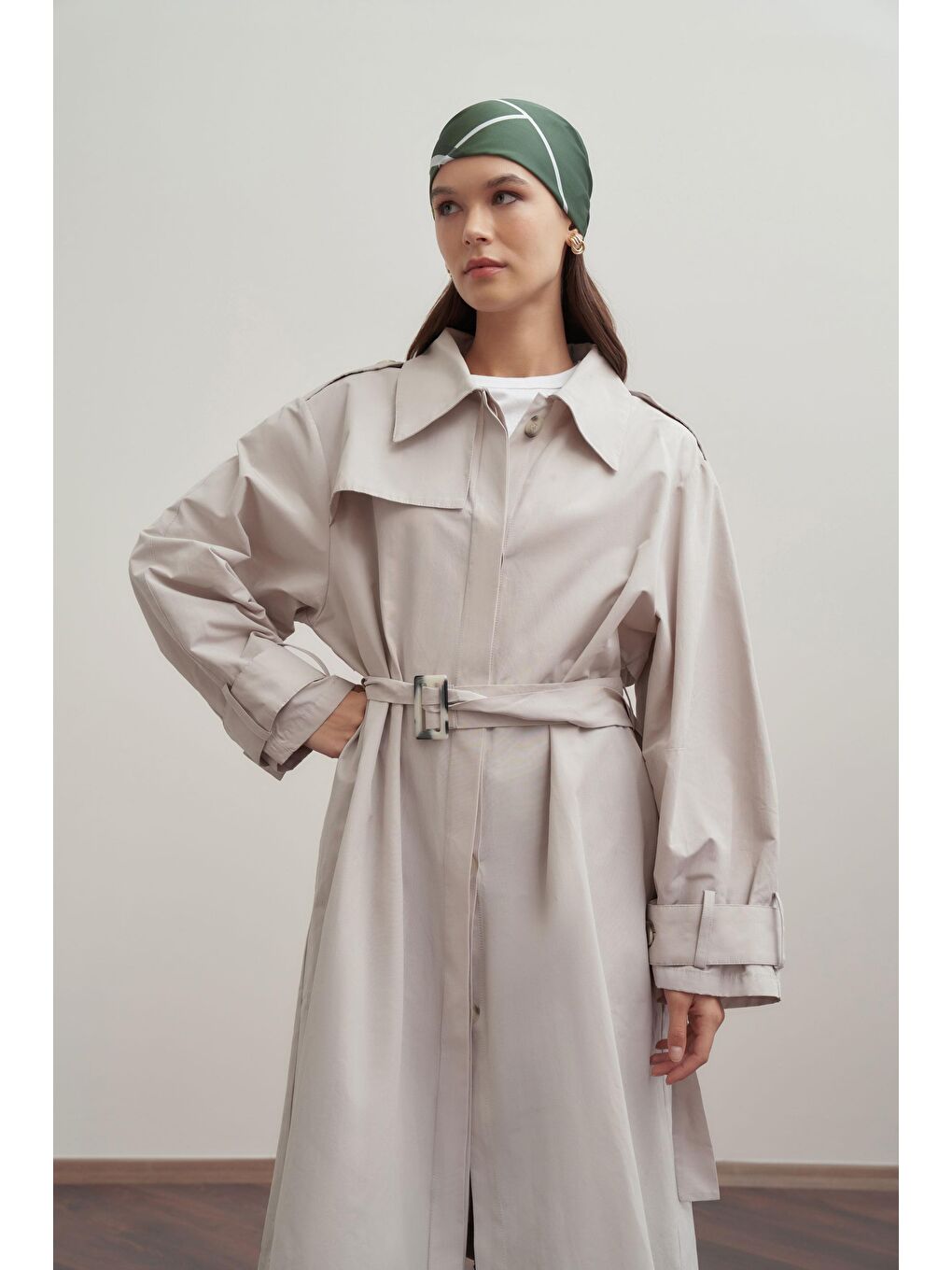 Bej Taş-Kemerli Cepli Rüzgarlıklı Trençkot-4