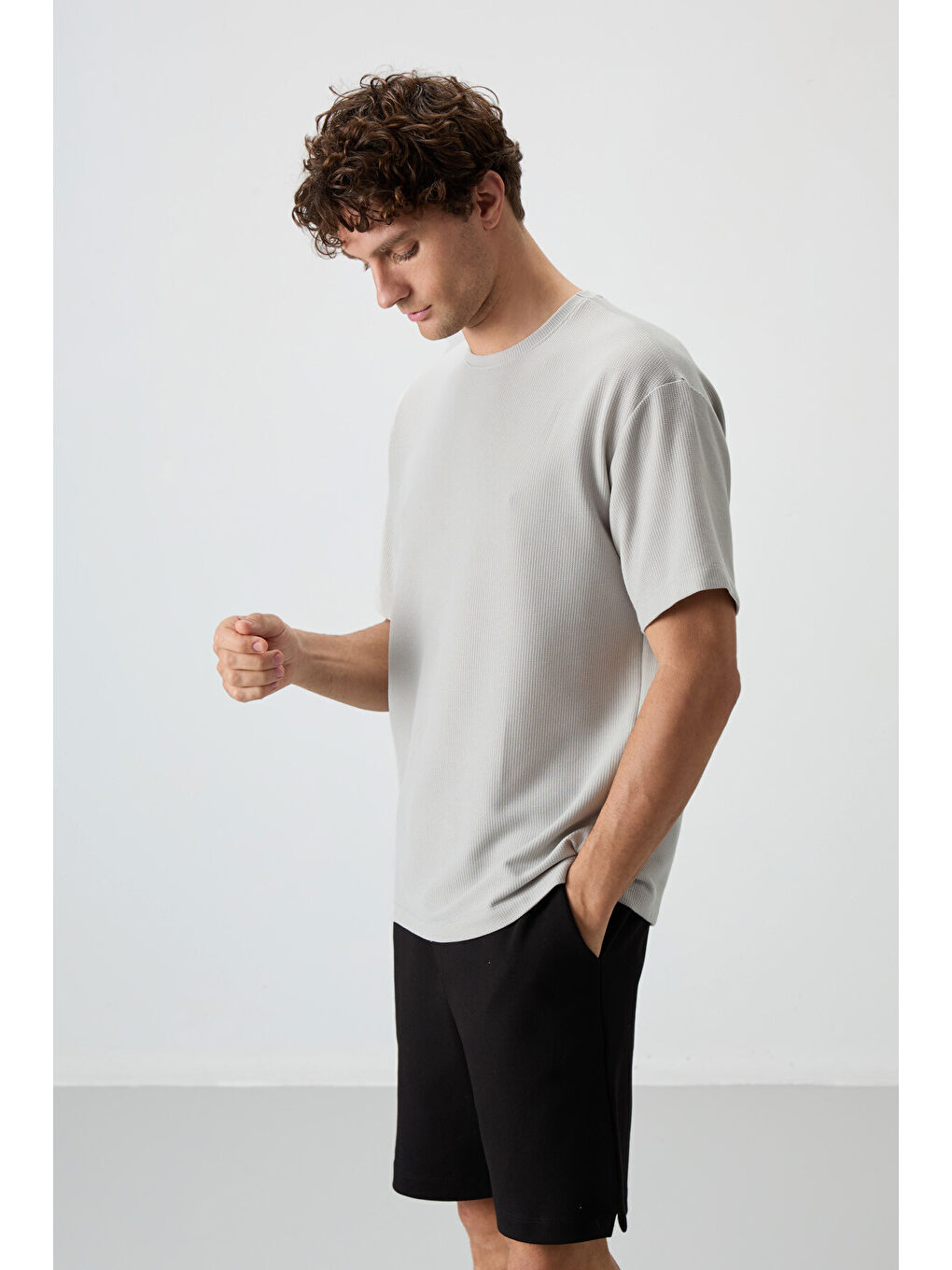 Bej Taş Waffle İnterlok Yüzeyi Dokulu  Fit Basic Erkek Tişört - 88379-3