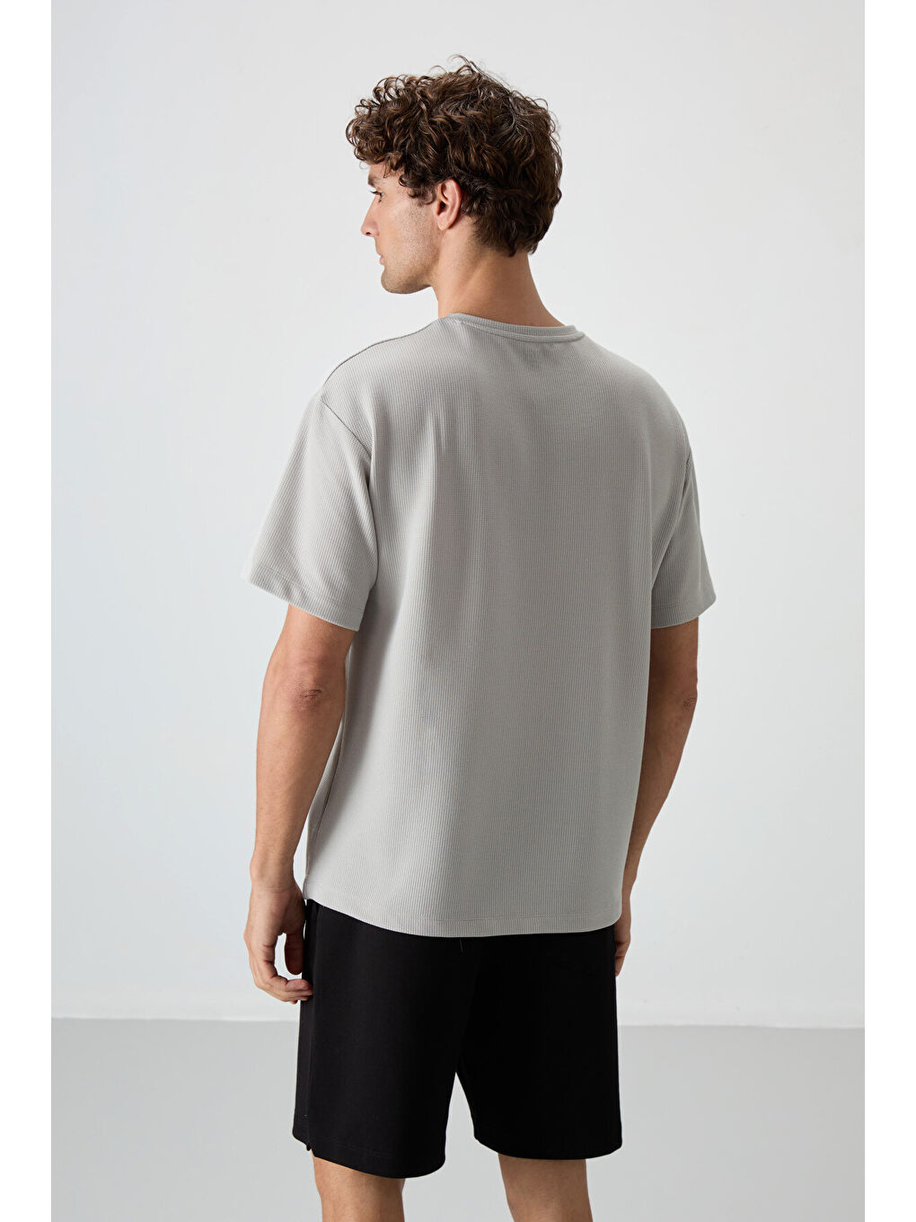 Bej Taş Waffle İnterlok Yüzeyi Dokulu  Fit Basic Erkek Tişört - 88379-4