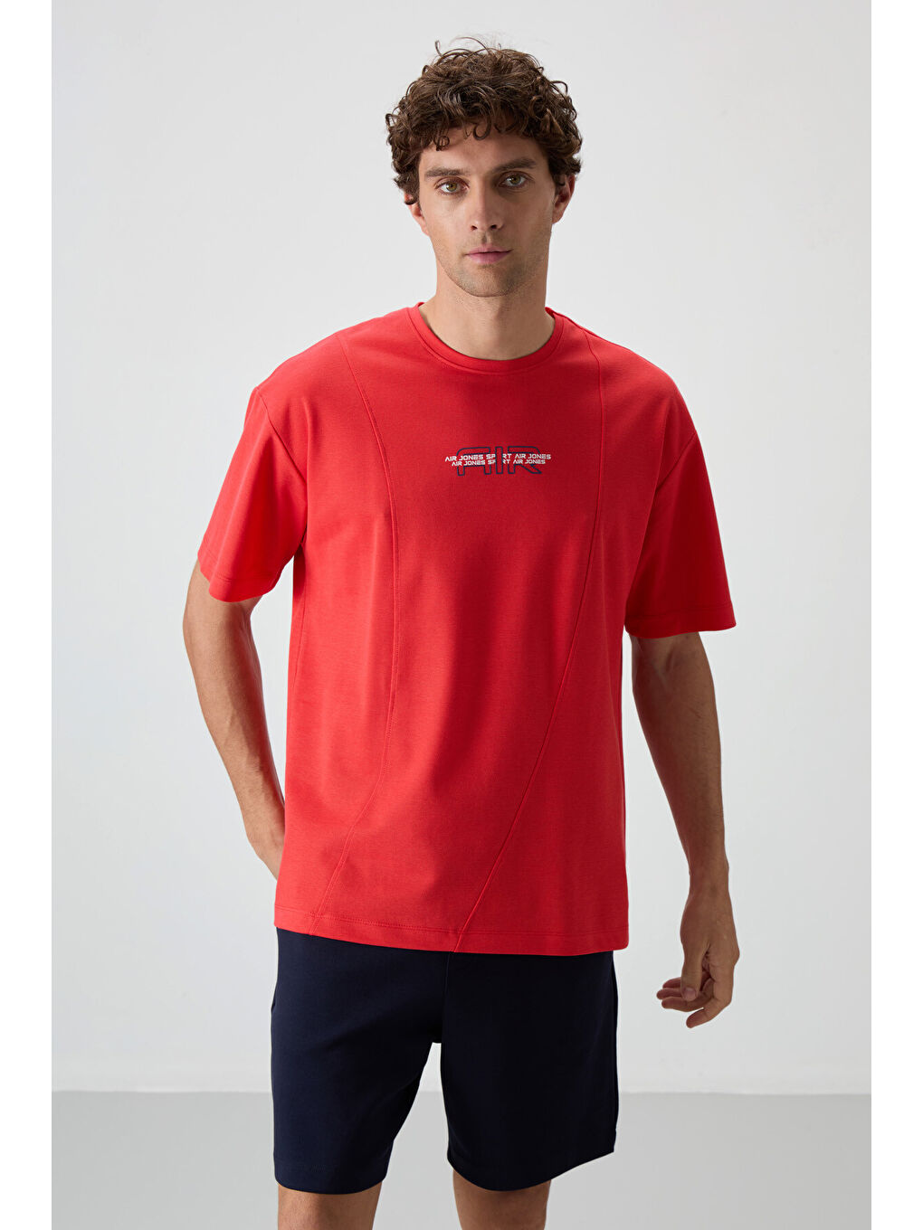 Kırmızı Pamuklu Kalın Yüzeyi Dokulu  Fit  Baskılı Erkek Tişört - 88372-3