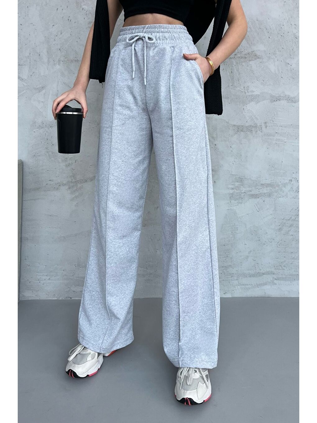 Kadın Mevsimlik Salaş Geniş Paça Yüksek Bel Gri Eşofman Altı-4