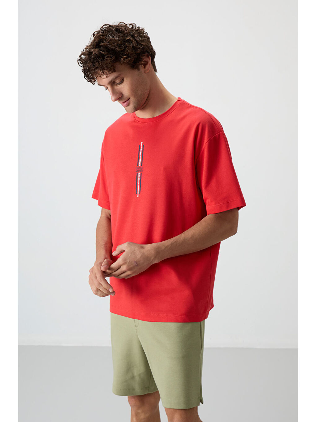 Kırmızı Pamuklu Kalın Yüzeyi Dokulu  Fit  Baskılı Erkek Tişört - 88366-3