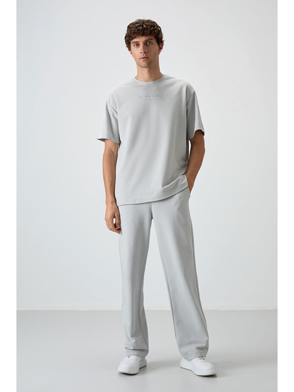 Bej Taş Pamuklu Kalın Yüzeyi Dokulu  Fit  Baskılı Erkek Tişört - 88364-1