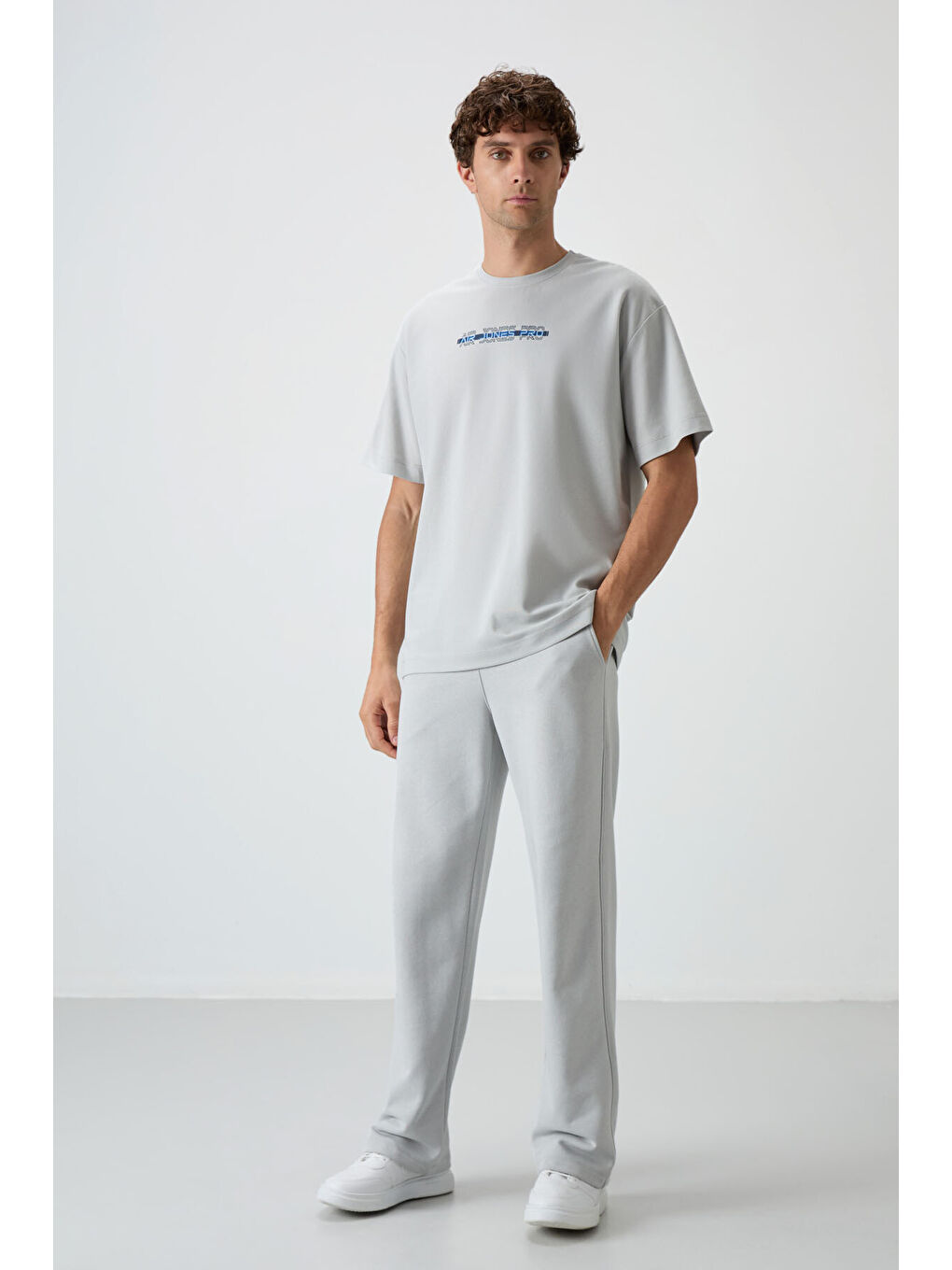 Bej Taş Pamuklu Kalın Yüzeyi Dokulu  Fit  Baskılı Erkek Tişört - 88365-2